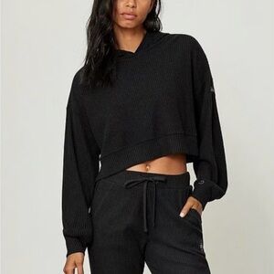 Alo Yoga Muse Crop Black Ribbed Hoodie Size Small